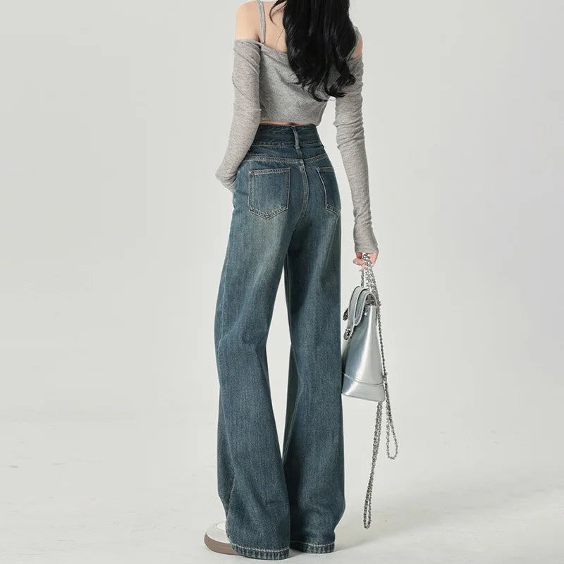 High Waist And Straight Leg Jeans